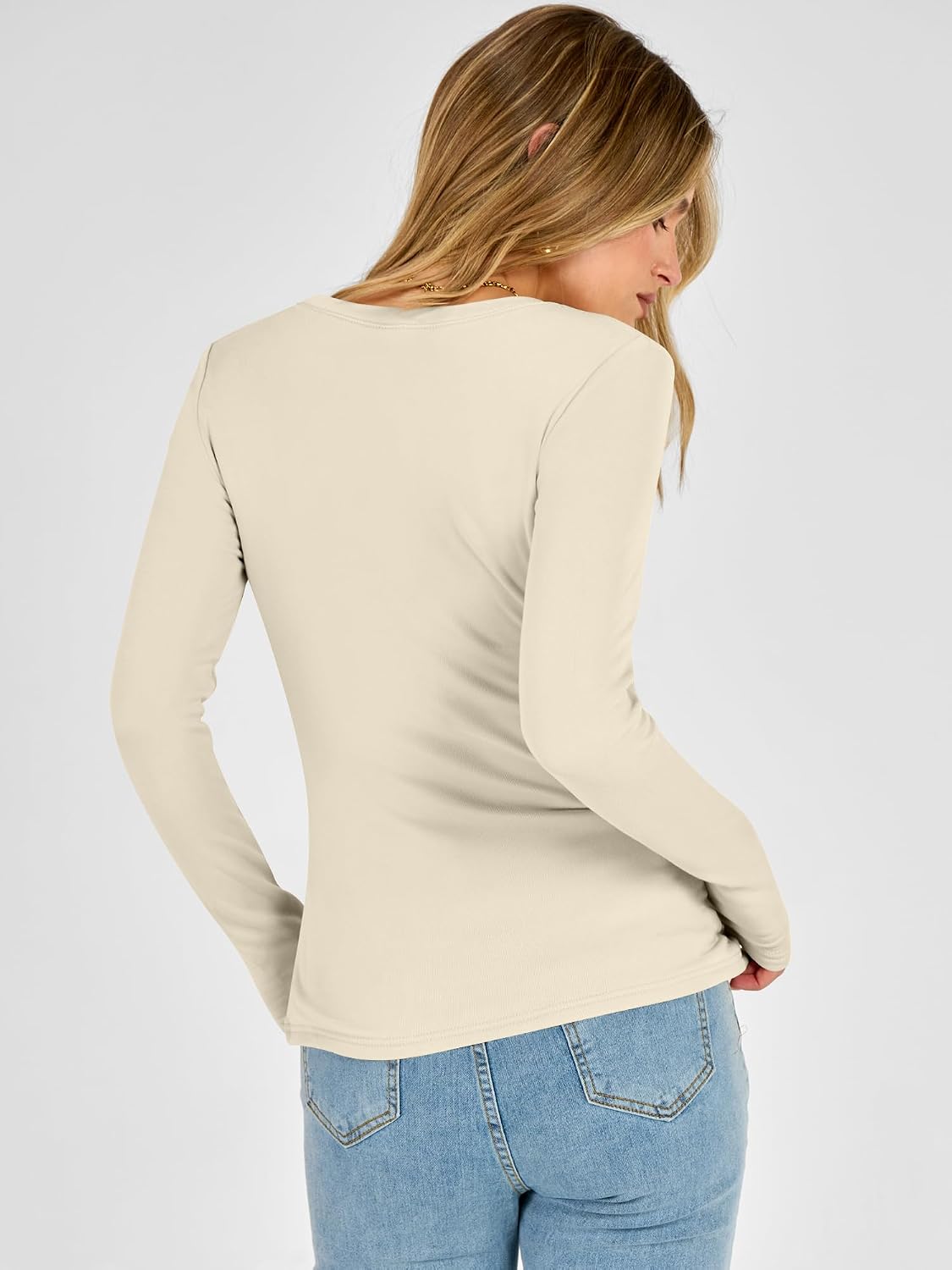Crewneck Slim Fit Tshirts. Soft Comfy Cozy Base Tee. Casual Going Out Outfits. Warm Fall Winter Layer Clothing Undershirts