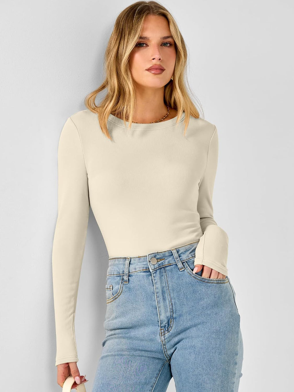 Crewneck Slim Fit Tshirts. Soft Comfy Cozy Base Tee. Casual Going Out Outfits. Warm Fall Winter Layer Clothing Undershirts